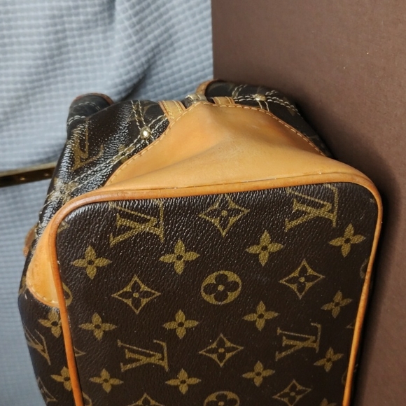 SOLD--Authentic Louis Vuitton monogram Rivette shoulder bag w/box and dust bag - Picture 7 of 16